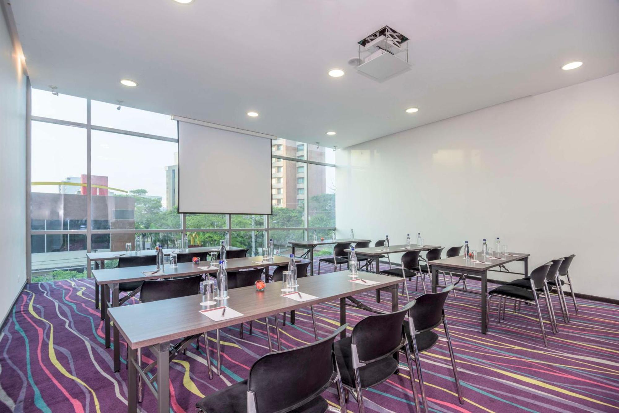 Nh Collection Royal Smartsuites Barranquilla  Ngoại thất bức ảnh