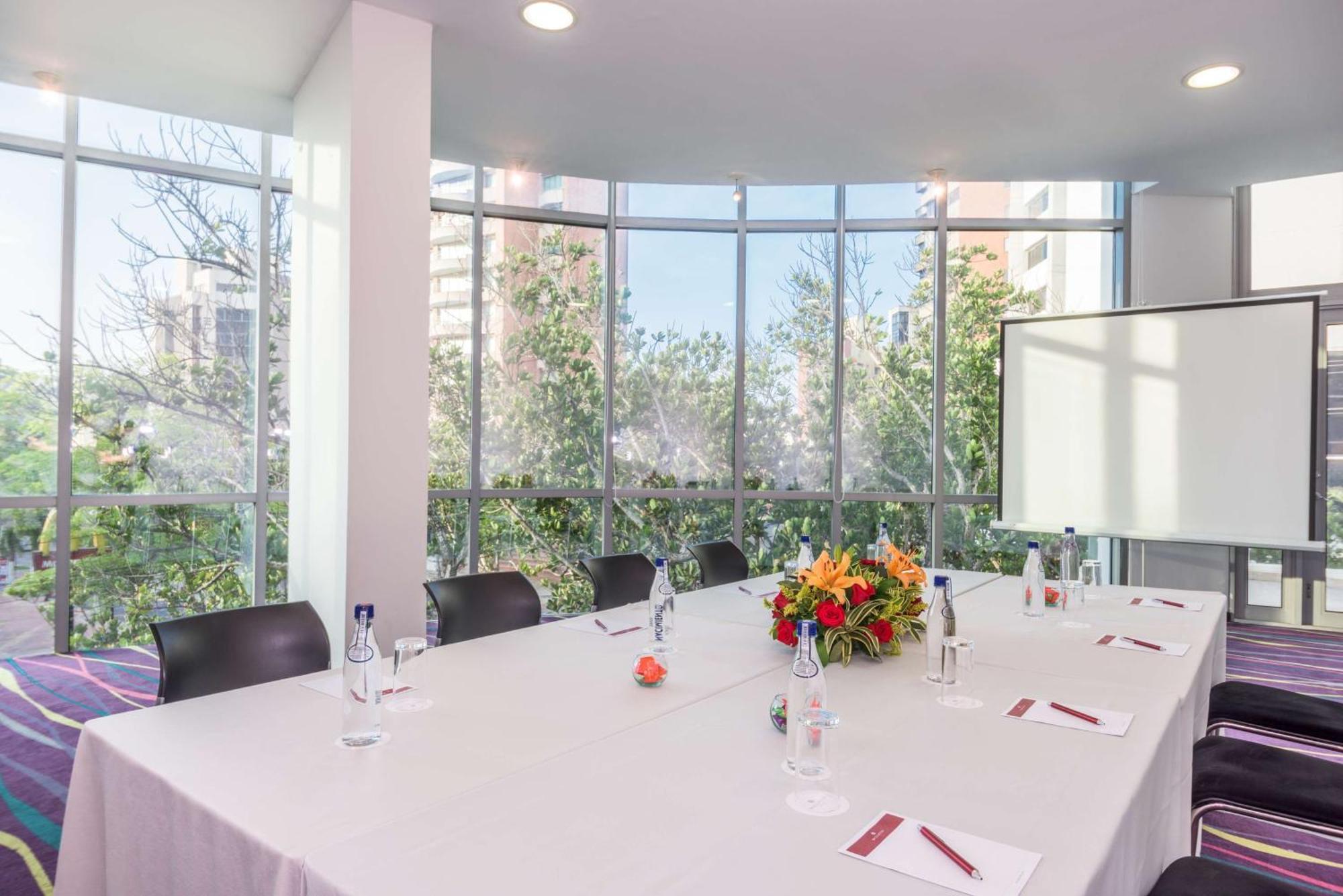 Nh Collection Royal Smartsuites Barranquilla  Ngoại thất bức ảnh