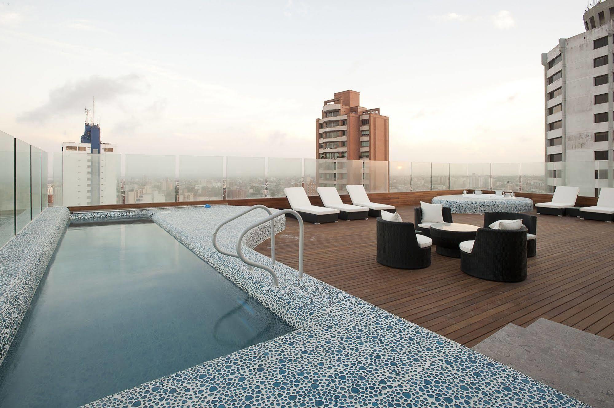Nh Collection Royal Smartsuites Barranquilla  Ngoại thất bức ảnh
